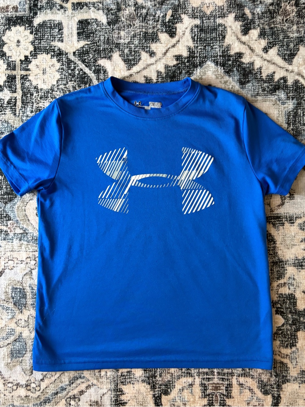 EUC Boys Under Armour Size 7